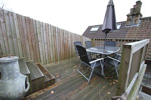 Decking Area- click for photo gallery
